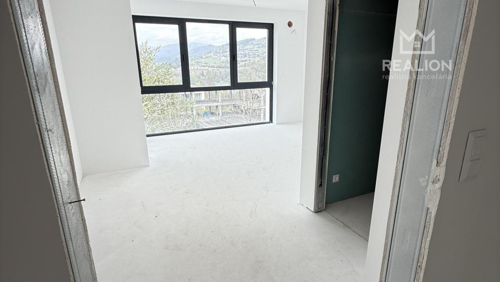 PREDAJ: Výnimočný smart holodom 217 m2 na Kačici, Banská Bystrica