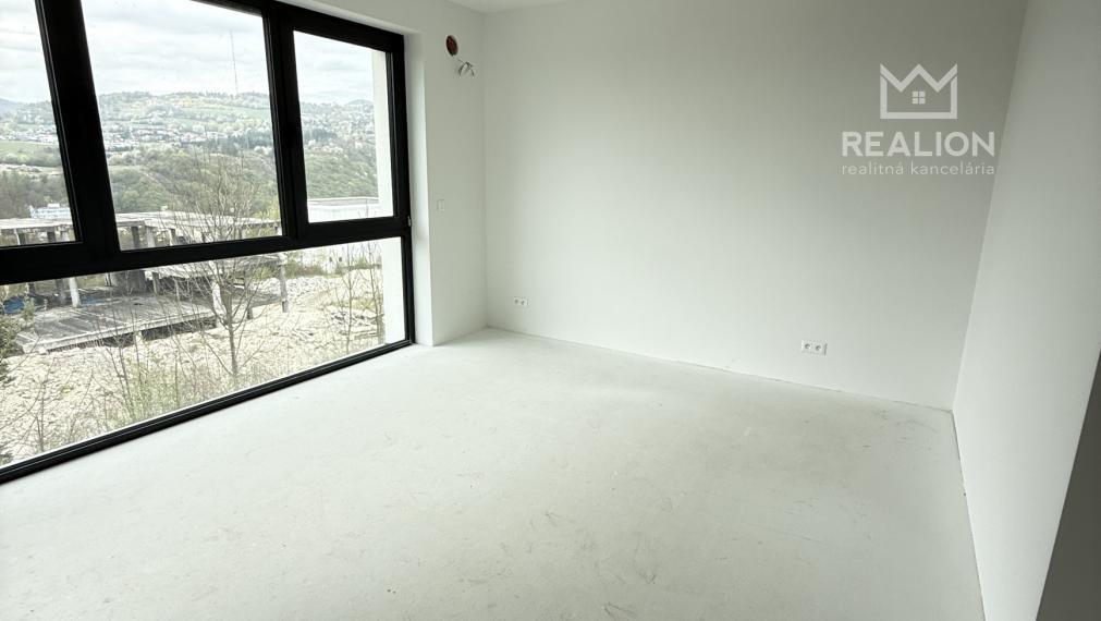 PREDAJ: Výnimočný smart holodom 217 m2 na Kačici, Banská Bystrica