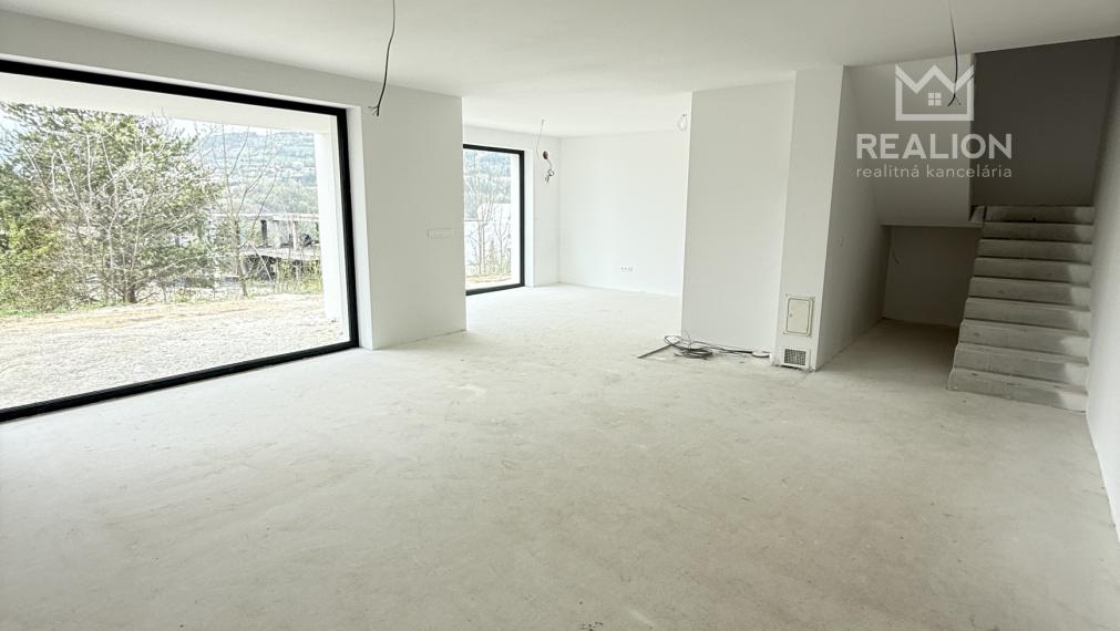 PREDAJ: Výnimočný smart holodom 217 m2 na Kačici, Komenského
