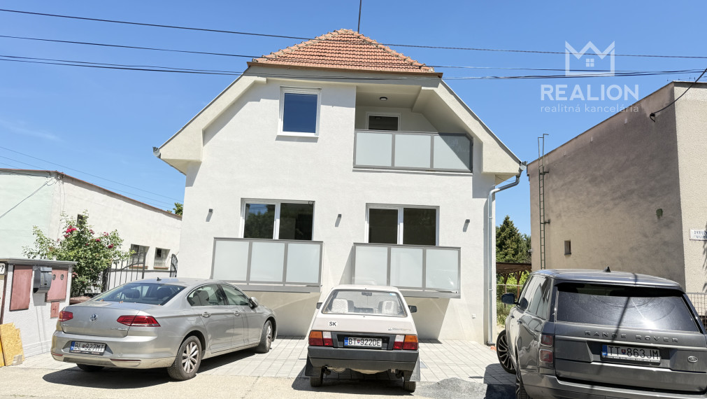 PREDAJ: 2i útulný byt s 2 balkónmi, Okružná, Ivanka pri Dunaji