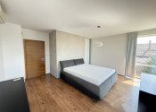 PREDAJ: Nadčasový 5i poschodový RD, Malinovo - fotografia 11