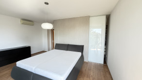 PREDAJ: Nadčasový 5i poschodový RD, Malinovo - fotografia 14