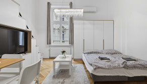 Postúpenie nájmu apartmánu, využívaného na krátkodobý prenájom, Tolstého ulica - fotografia 3