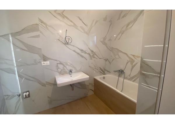 PREDAJ: 4i pokrovný byt 112 m2 na Dolnej, Tomášov