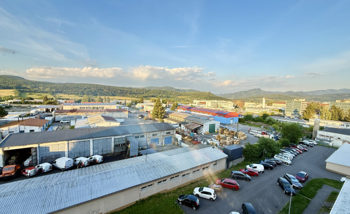 PREDAJ: 2i byt s loggiou, Svitavská, Etapa, Žiar nad Hronom - fotografia 11