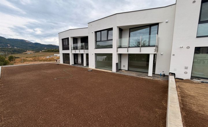 PREDAJ: Smart 5i RD nad Banskou Bystricou, Komenského - fotografia 11