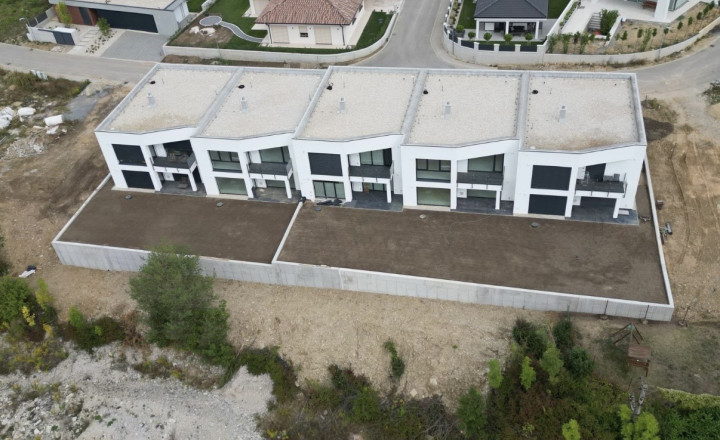 PREDAJ: Výnimočný smart holodom 217 m2 na Kačici, Komenského - fotografia 20