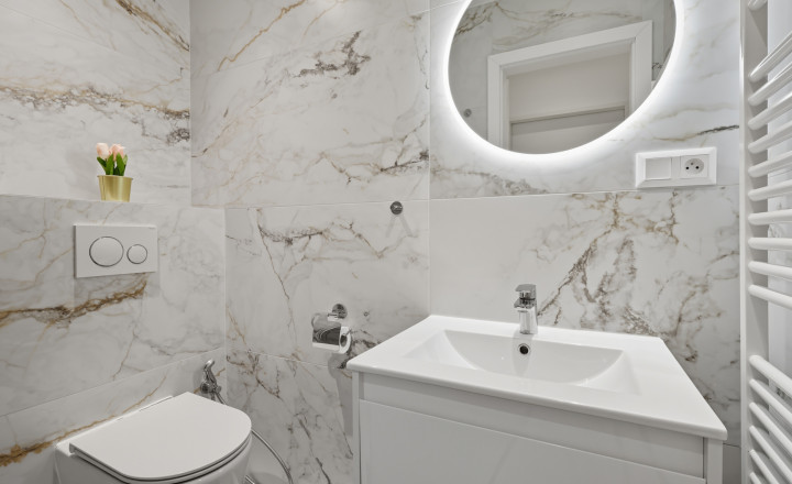 Postúpenie nájmu apartmánu, využívaného na krátkodobý prenájom, Tolstého ulica - fotografia 9