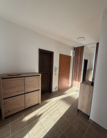 Prenájom, 2-Izbový byt s balkónom na ul. Bakošova v lokalite Lamač - fotografia 6