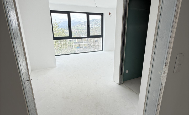 PREDAJ: Výnimočný smart holodom 217 m2 na Kačici, Komenského - fotografia 7