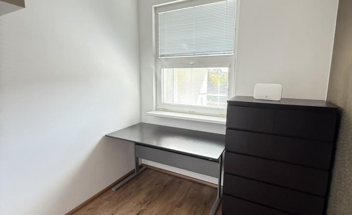 PREDAJ: Nadčasový 5i poschodový RD, Malinovo - fotografia 15